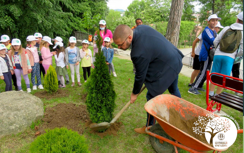 24.05.21 - dan parkova - 03 (1).png